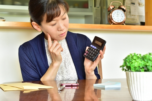 認知症になると銀行口座は凍結される