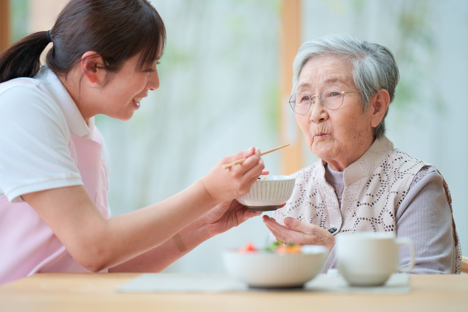 介助