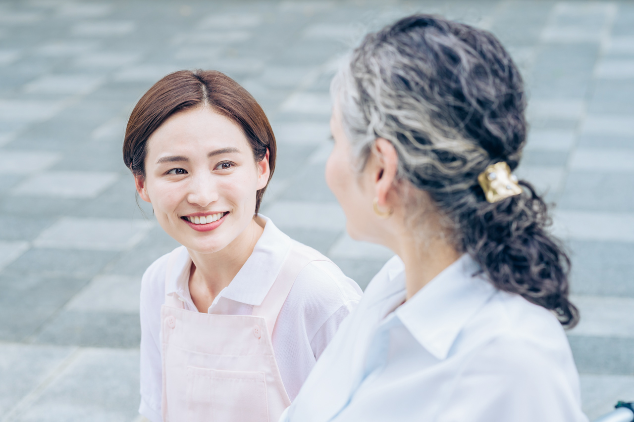 介護士